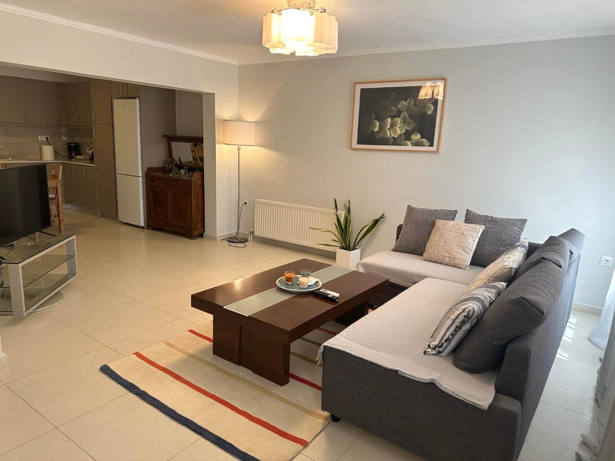 Deppys Apartment Porto Heli Eksteriør billede