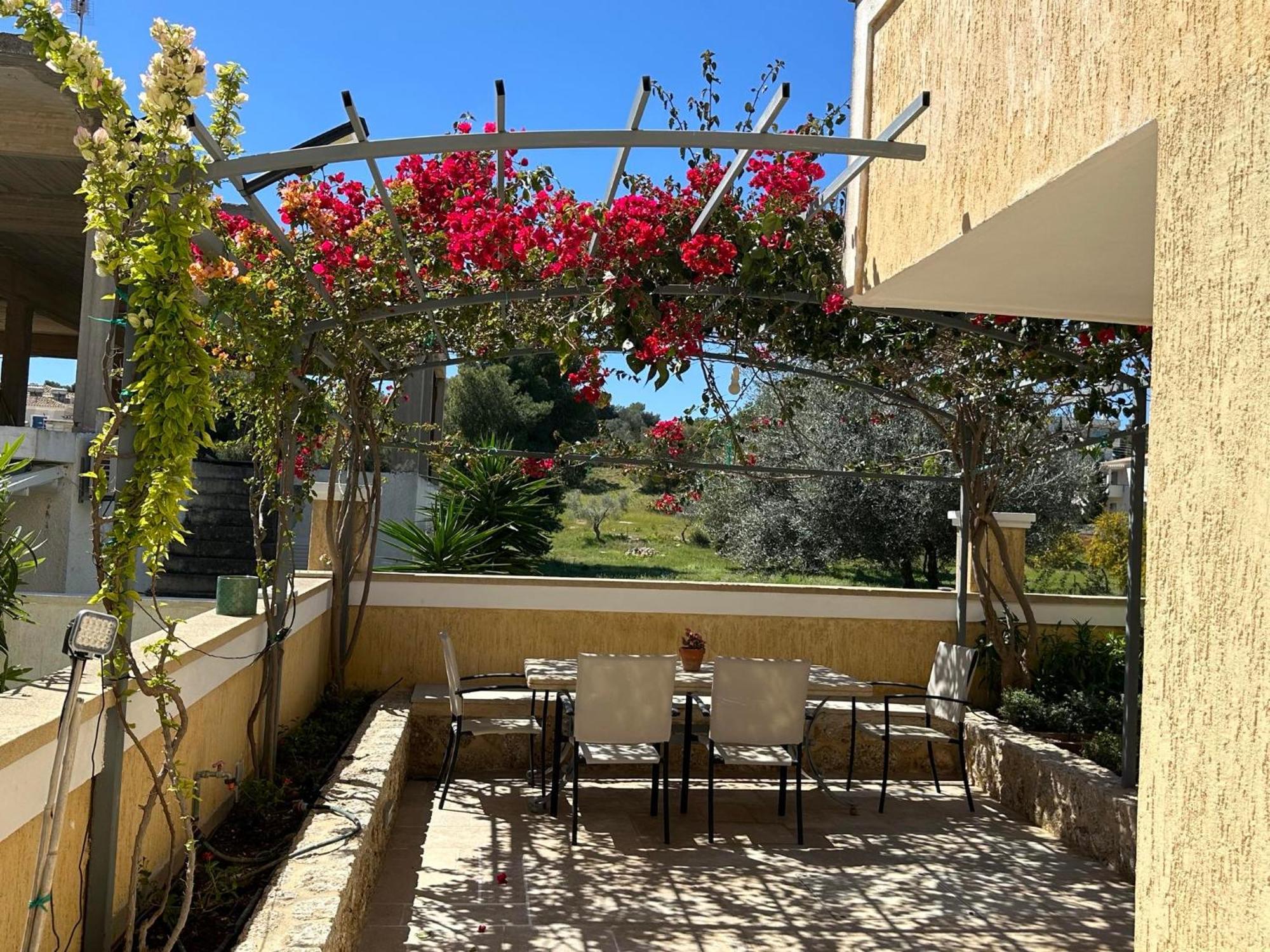 Deppys Apartment Porto Heli Eksteriør billede